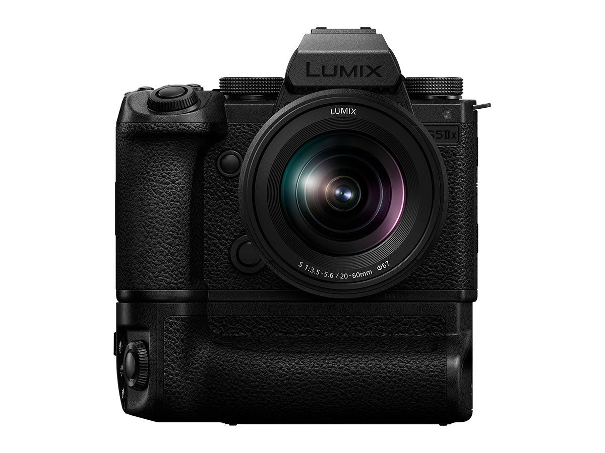 Panasonic LUMIX S5iiX (with Lumix S 20-60mm F3.5-5.6)"