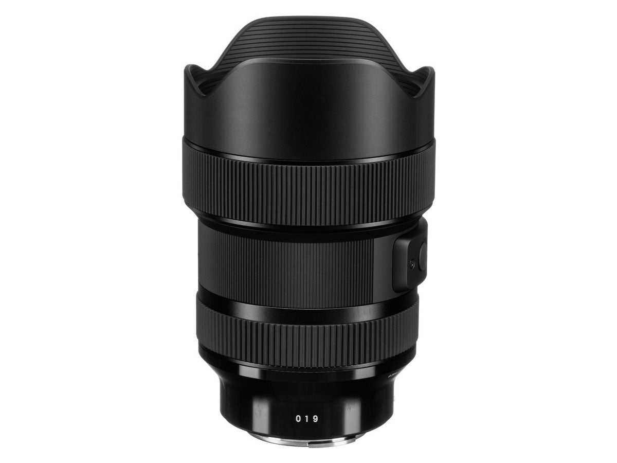 Box Open Sigma 14-24mm F2.8 DG DN | Art Lens - E-Mount