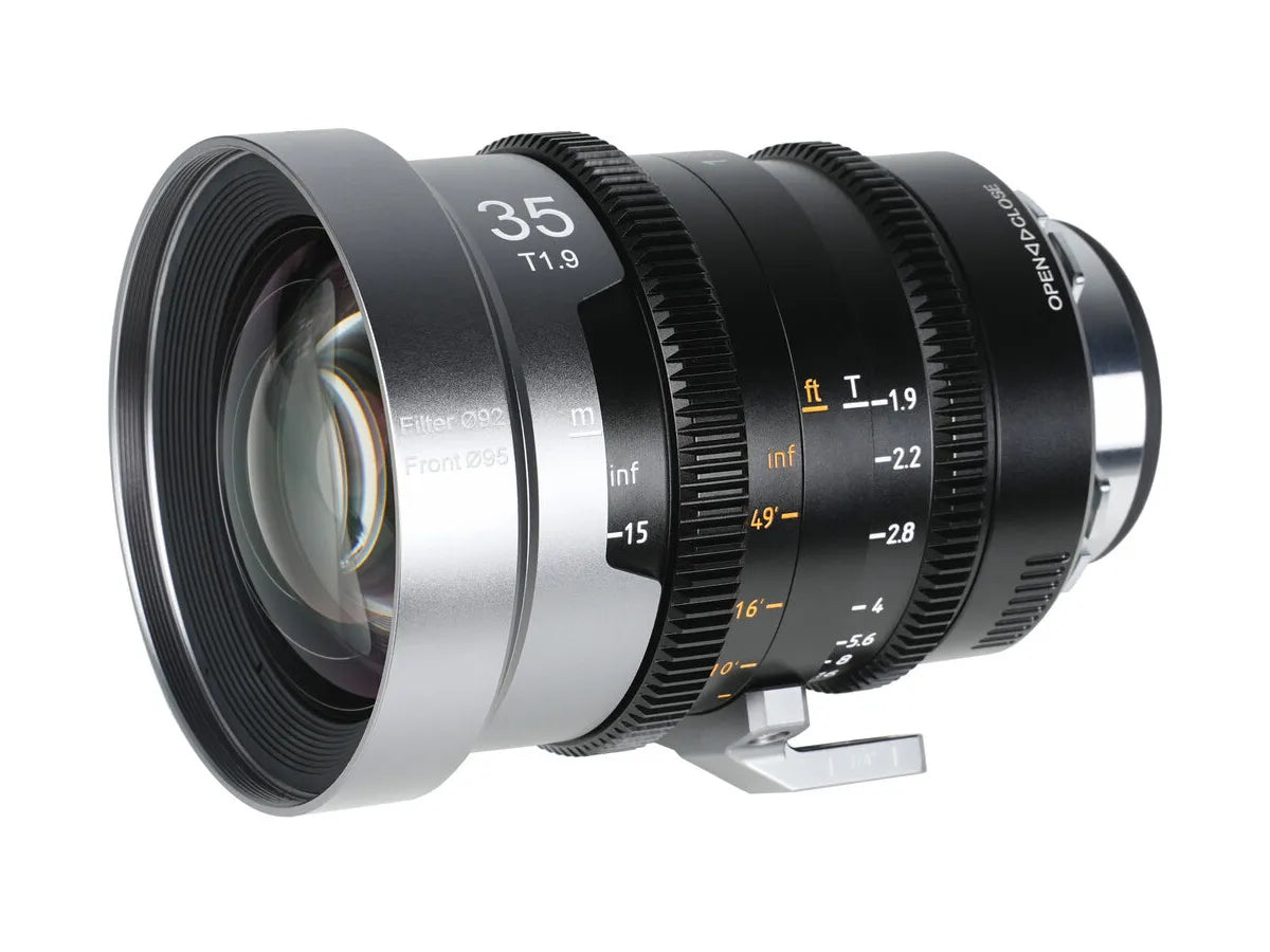 Sirui IronStar 35mm T1.9 Lens - Neutral Flare