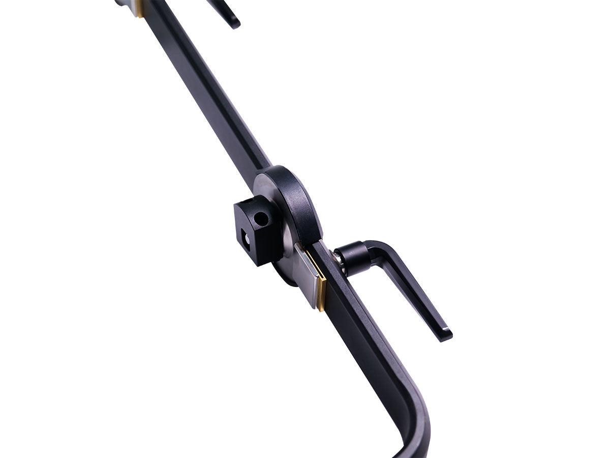 Aputure Nova P600c Dual Head Yoke
