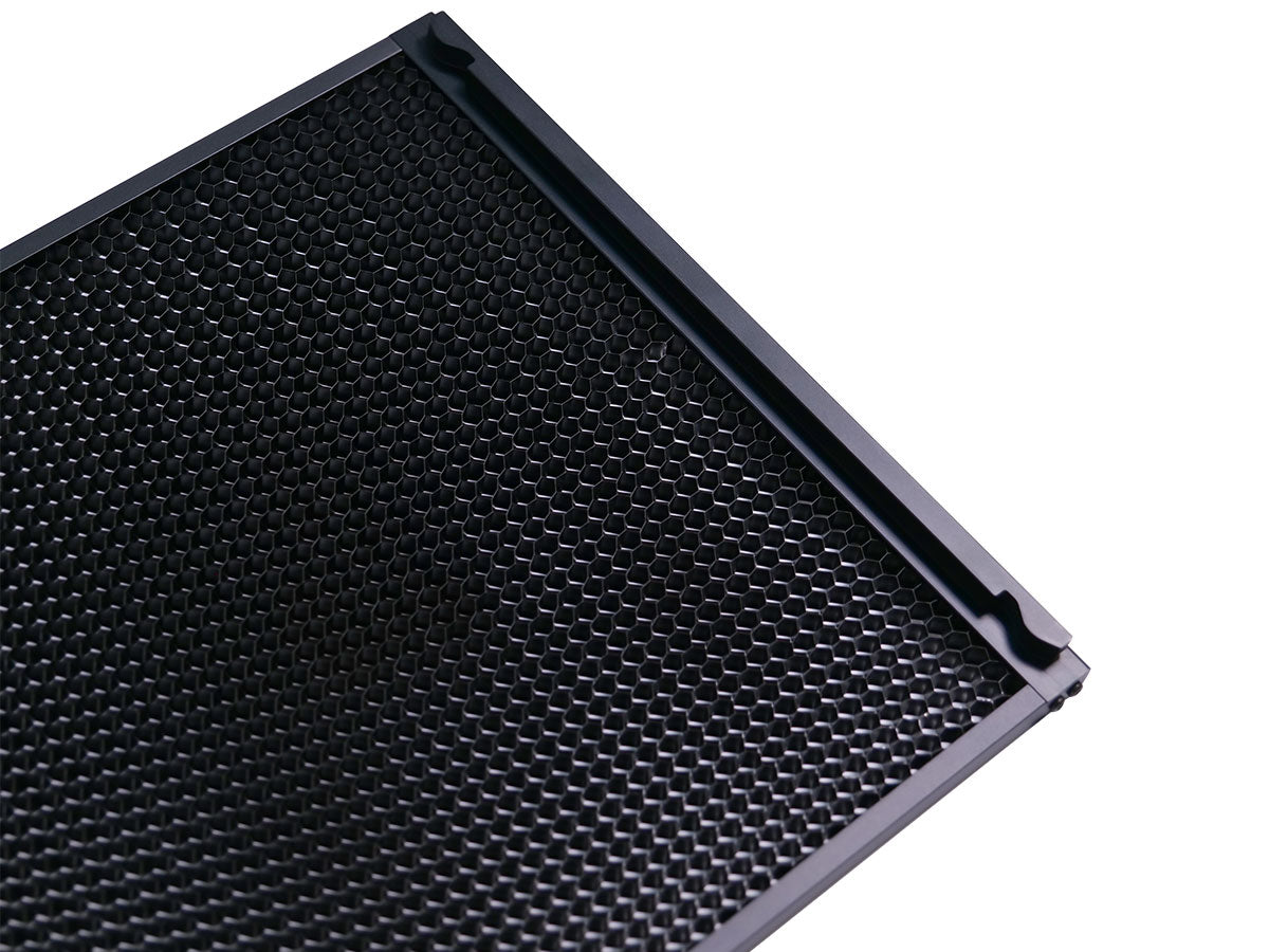 Aputure Nova P600c 45° Metal Grid
