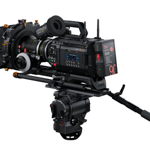 Blackmagic Design URSA Cine 12K + EVF