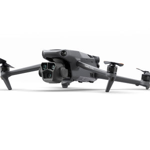 DJI Mavic 3 Pro Fly More Combo (DJI RC)