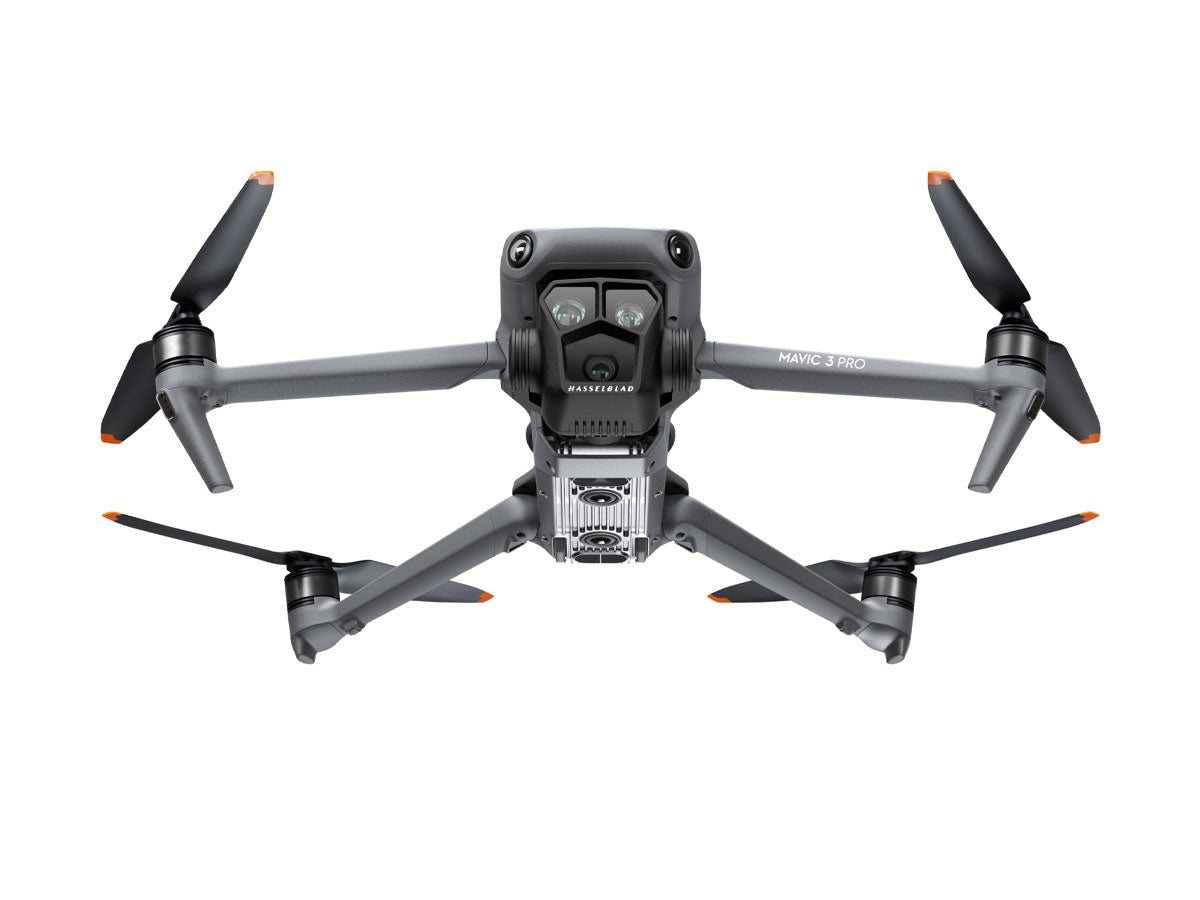 DJI Mavic 3 Pro Fly More Combo (DJI RC)