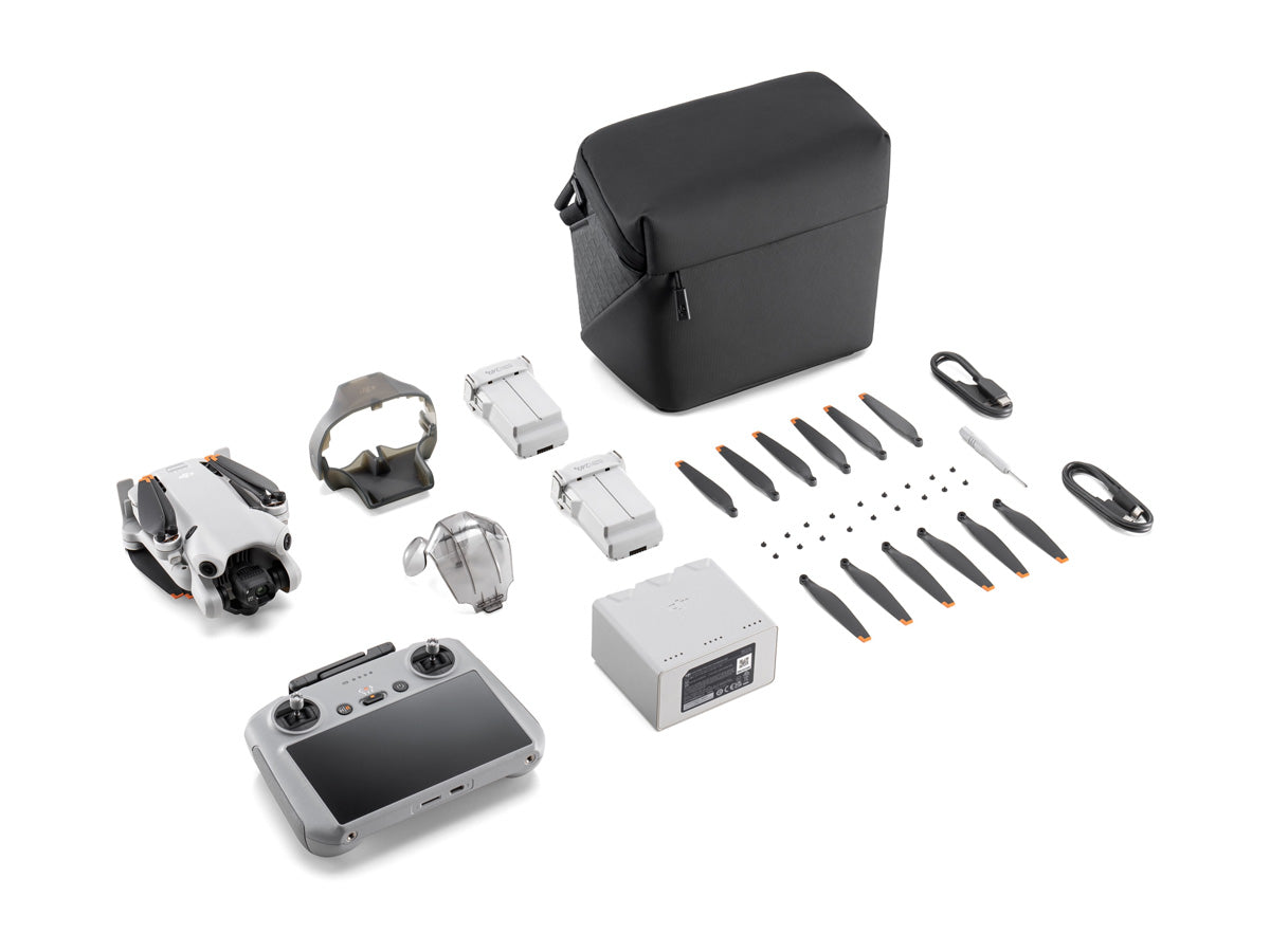 DJI Mini 4 Pro Fly More Combo