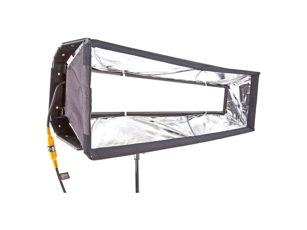 DoP Choice FreeStyle 41 LED Snapbag w/ Grid Cloth, Half