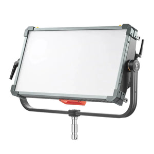 Godox KNOWLED P600R Kit (w/Softbox and Carry Bag)