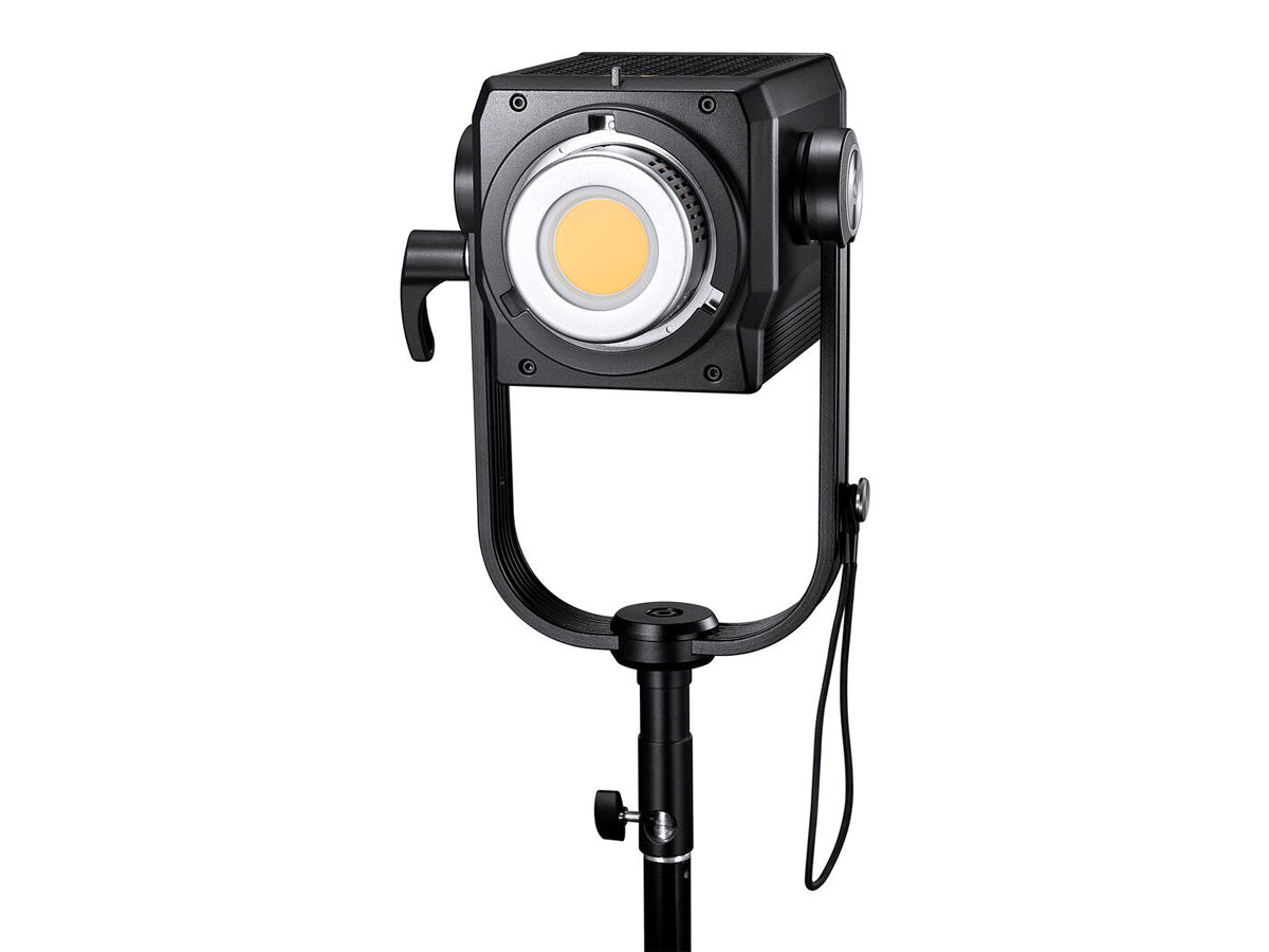 Godox KNOWLED M600D 740W High-Powered LED Light