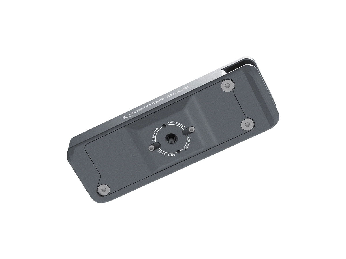 Kondor Blue USB-C Media Hub for iPhone 15 - Space Grey