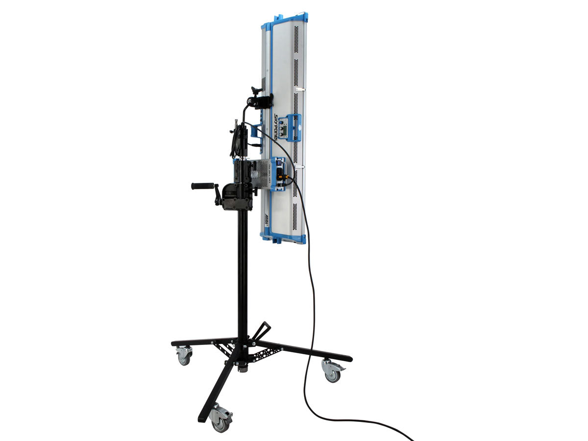 Matthews The Panel Stand