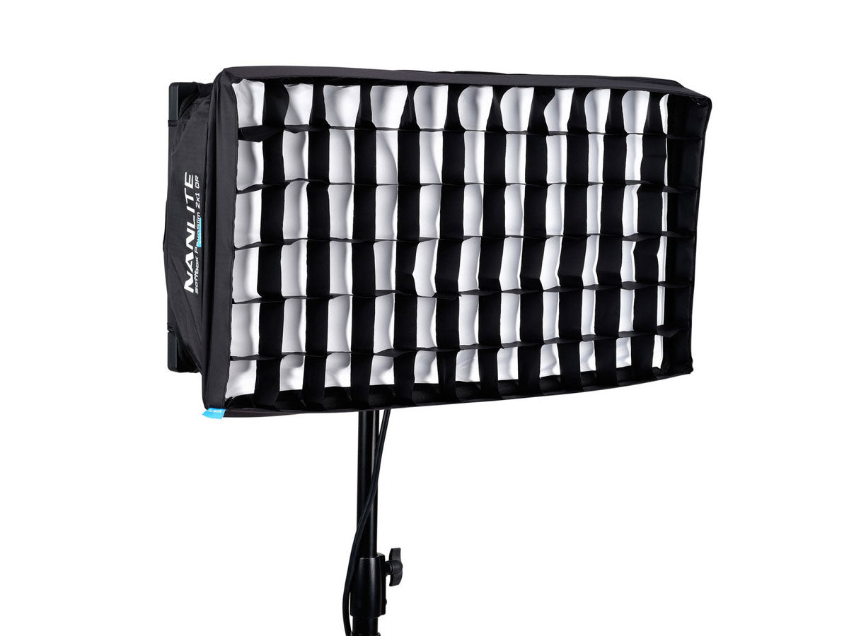 Nanlite PavoSlim 120B Kit (w/ Quick Release Softbox & Clamp)