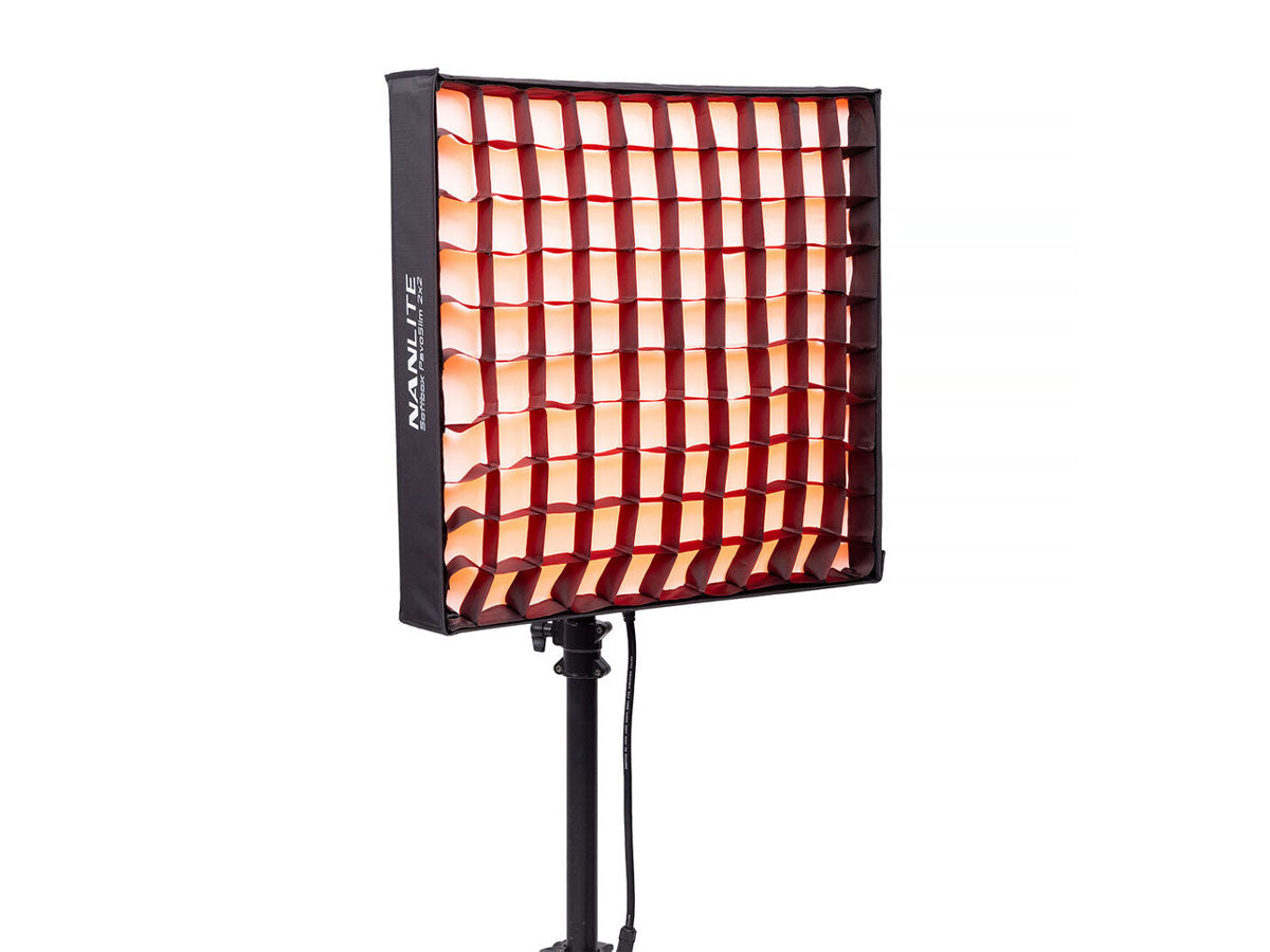 Nanlite PavoSlim 240C LED RGBWW Panel