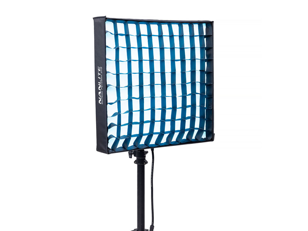 Nanlite PavoSlim 240C LED RGBWW Panel