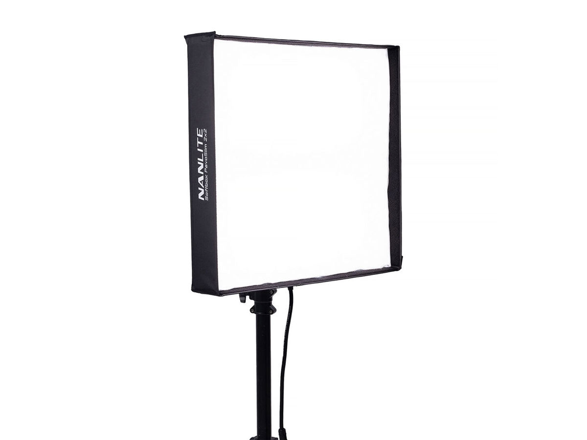 Nanlite PavoSlim 240C LED RGBWW Panel