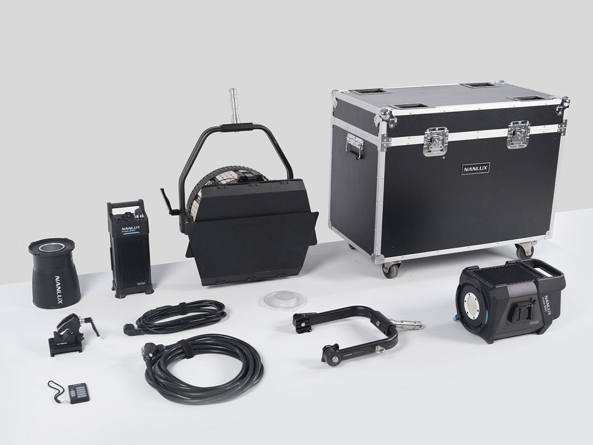 Nanlux Evoke 900C LED RGBLAC Spot Light (With Fresnel Lens and Flight Case)