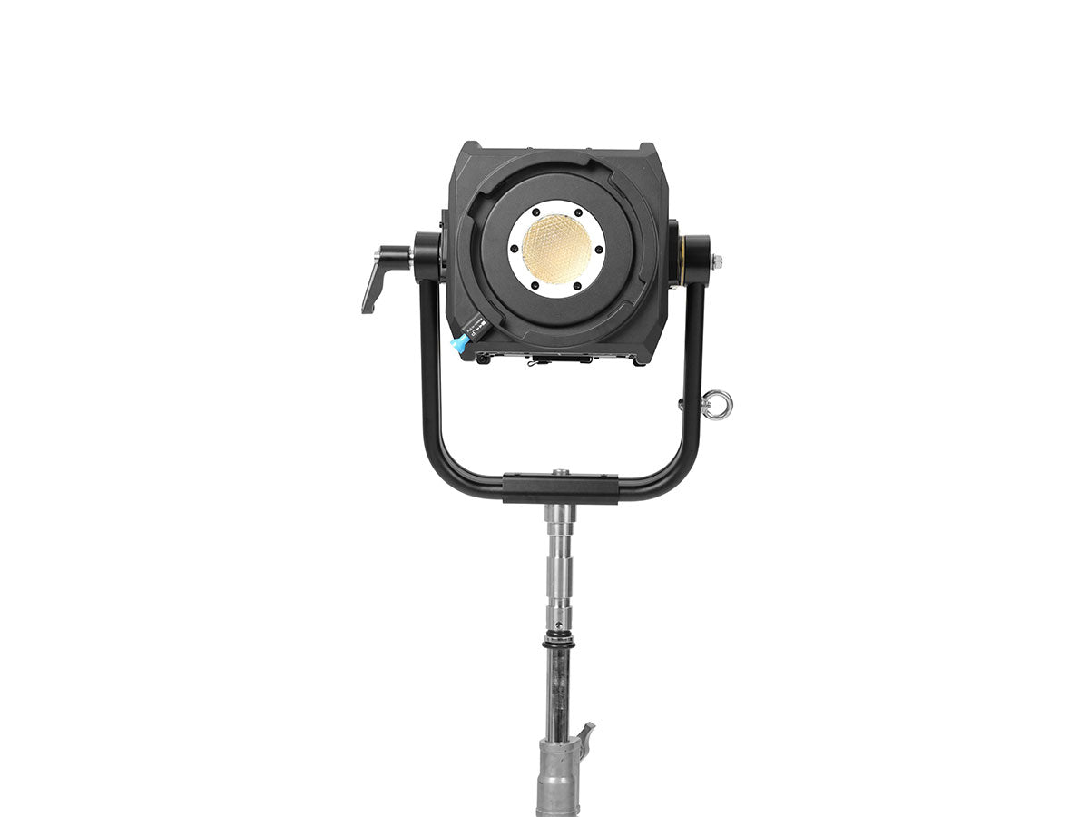 Nanlux Evoke 900C LED RGBLAC Spot Light (With Fresnel Lens and Flight Case)