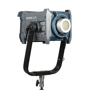 Nanlux Evoke 600c LED Full-color Spot Light with Trolley Case