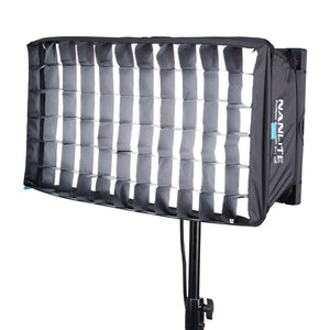 Nanlite PavoSlim 120C LED RGBWW Panel
