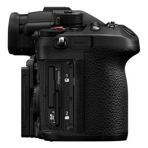 Panasonic LUMIX GH7 - (with Leica 12-60mm f/2.8-4 Lens)"