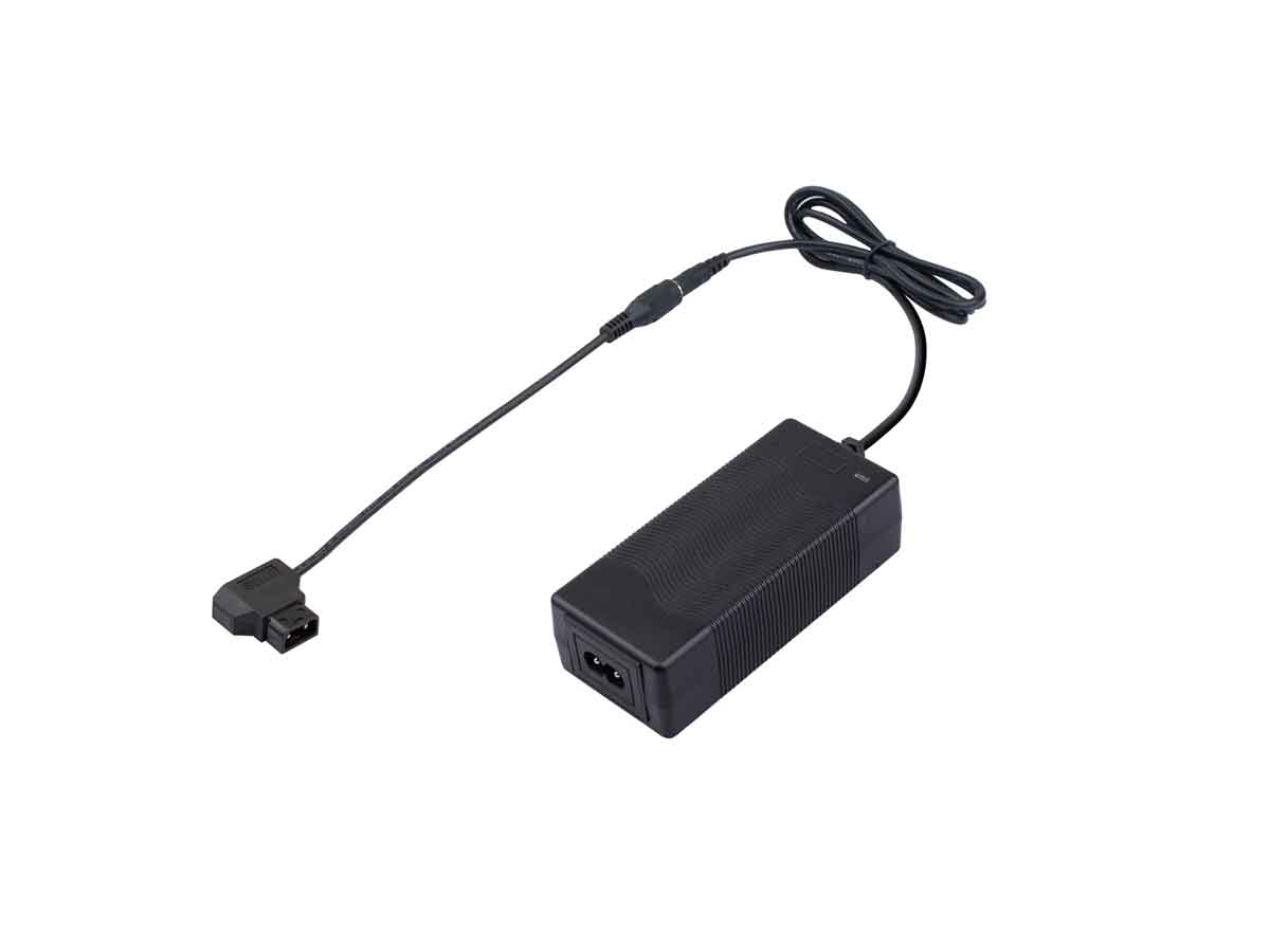 Swit Portable D-Tap Socket Fast Charger PC-U130B