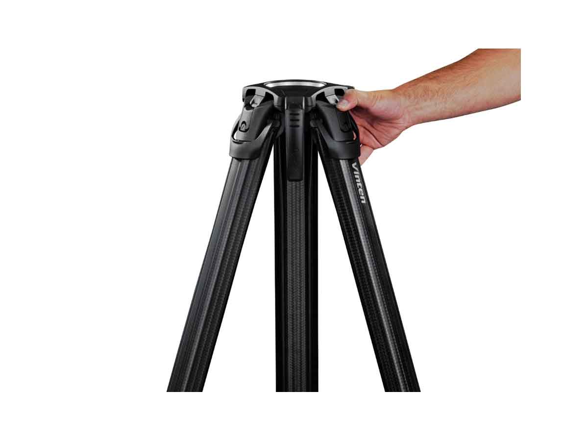 Vinten Flowtech 100 Tripod with Mid-Spreader, Rubber Feet and Carry Handle